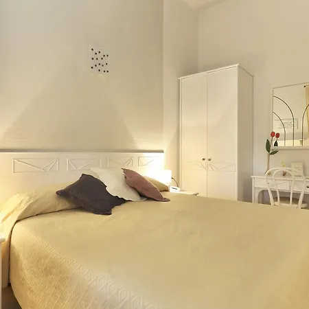 Nettuno Hotel 3*