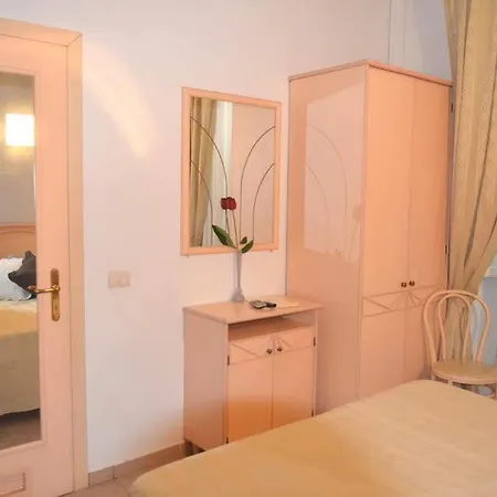 Nettuno 3* Marina di Pietrasanta