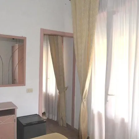 Nettuno Hotel 3*